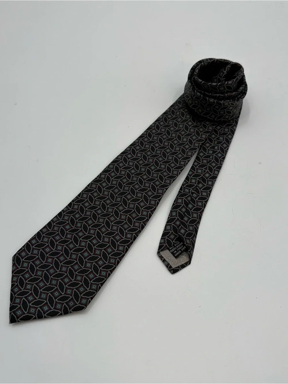 Dior Black Silk Tie with Subtle Geometric Motif